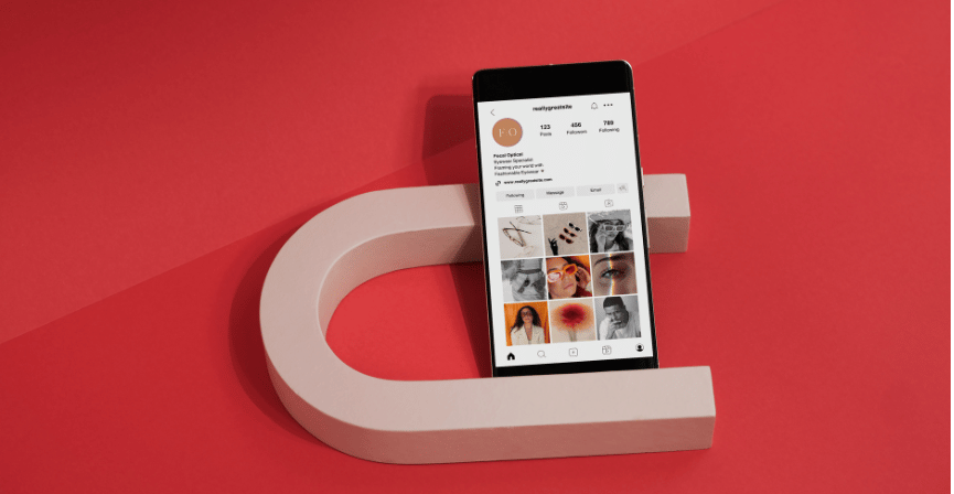 Stylish Instagram post mockups on textured background showcasing Nakupenda Creative's social media expertise for clients in Nice and Monaco luxury markets.